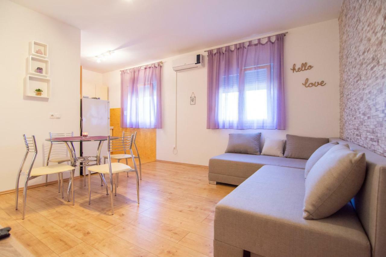 Apartmani Perkovic Gustirna Kültér fotó